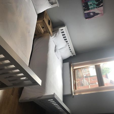 Apartamento Oaklands Wolverhampton Exterior foto